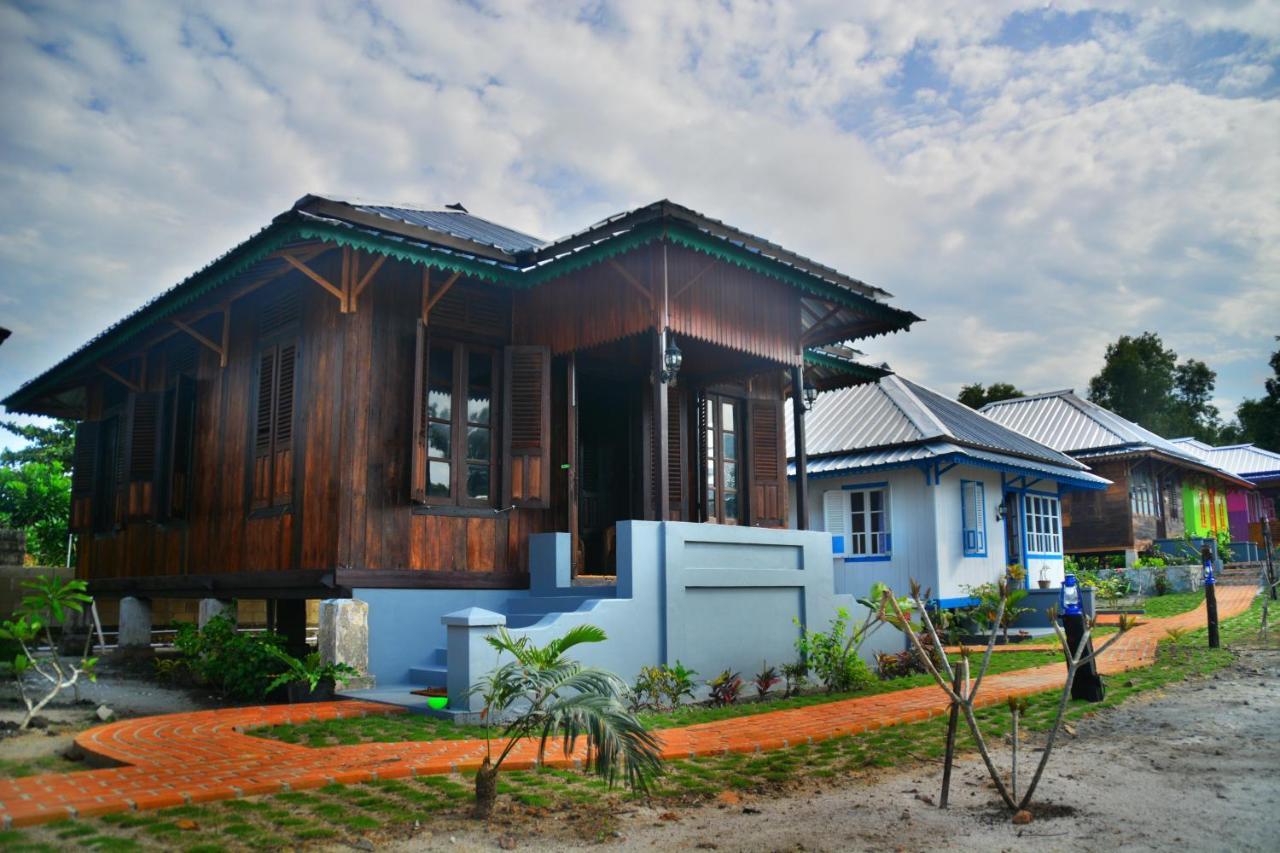 Rock&Wreck Dive Resort Tanjungbinga Exterior foto