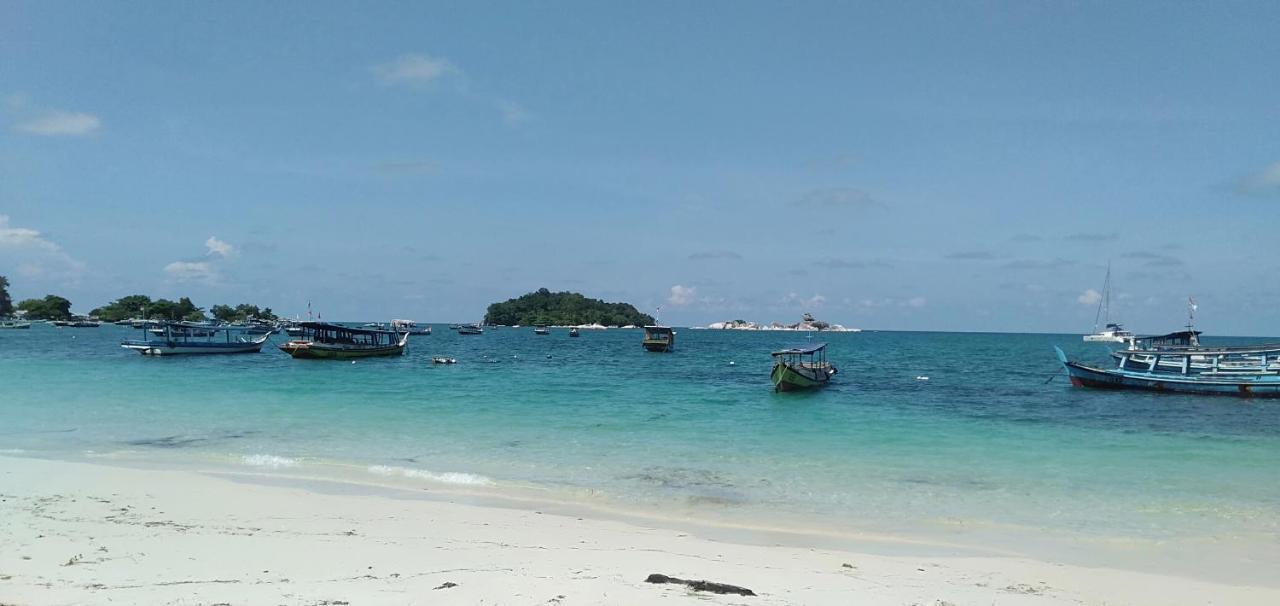 Rock&Wreck Dive Resort Tanjungbinga Exterior foto